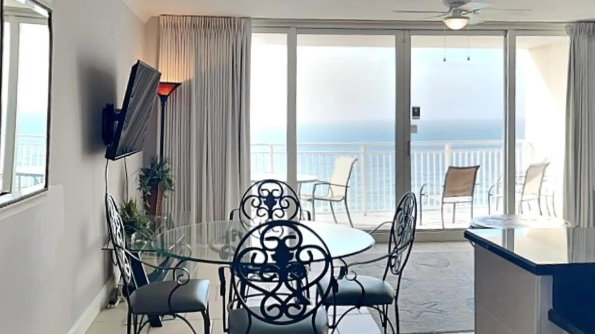 Emerald Beach 1827 Panama City Beach